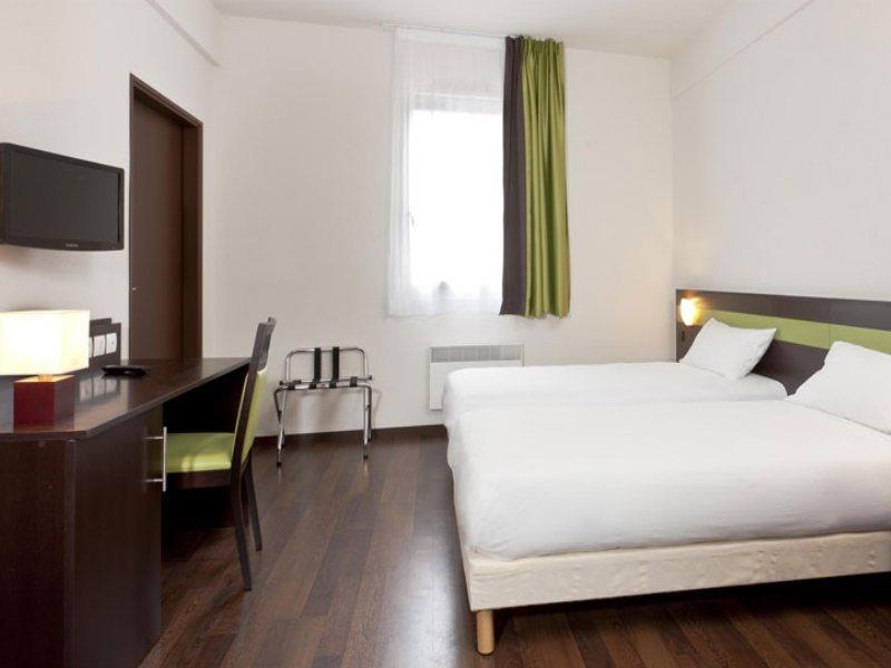 ไอบิส บัดเจ็ต โบบิญี ป็องแต็ง Hotel โบบิญญี ภายนอก รูปภาพ