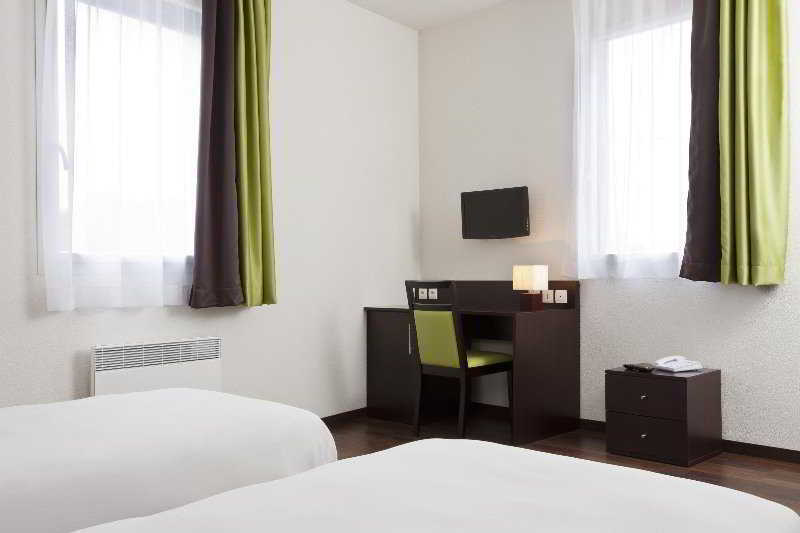 ไอบิส บัดเจ็ต โบบิญี ป็องแต็ง Hotel โบบิญญี ภายนอก รูปภาพ